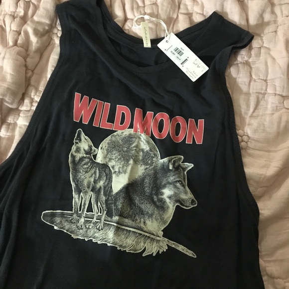 *Sold* Wild Moon tank BNWT Medium - Picture 4 of 5
